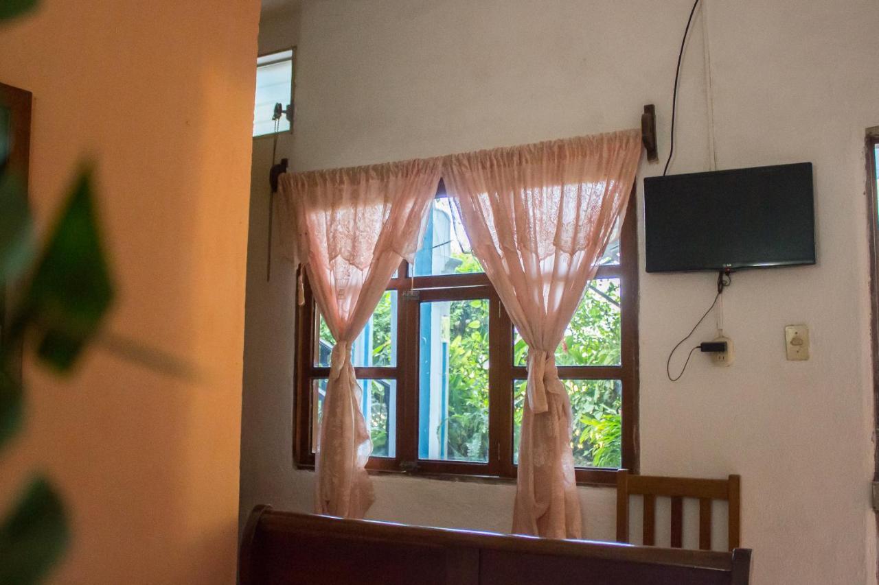 Hotel Rabin Itzam Lanquín Extérieur photo